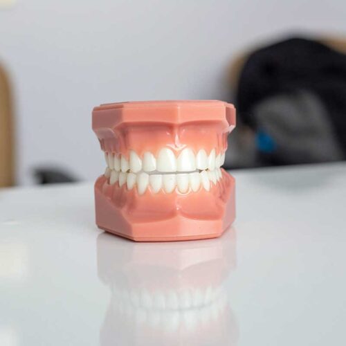 Invisalign Dentists in Coney Island NY help you straight teeth and are more convenient that traditional braces.